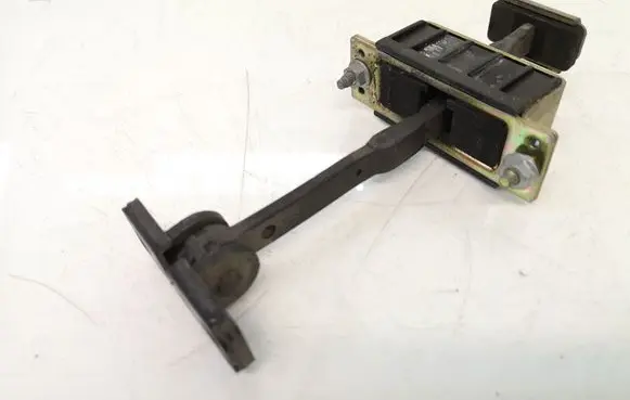 Mercedes-Benz E W211 Front door check strap stopper