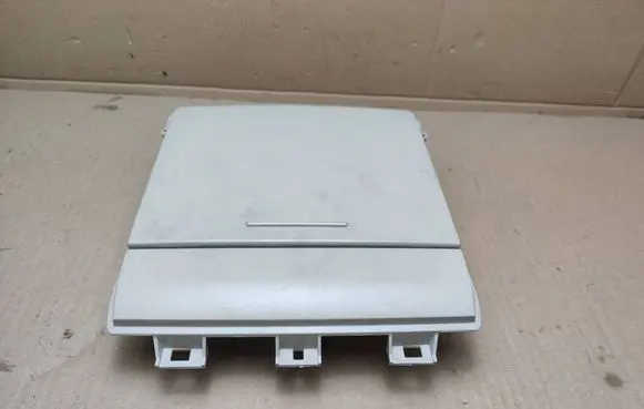 Chrysler Town u0026 Country V Glove box central console W3590R7080B