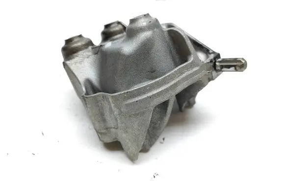 Peugeot 3008 II Engine mounting bracket 9824088780