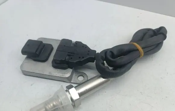 Mercedes-Benz E W212 Lambda probe sensor A0009053603 5WK96683D 0009053603