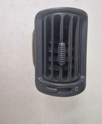 Peugeot 806 Dash center air vent grill 1470018077