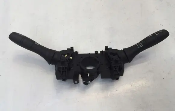 Nissan Juke II F16 Wiper turn signal indicator stalk/switch 91574THF00