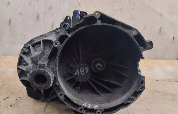 Ford Fiesta Manual 5 speed gearbox 7F096