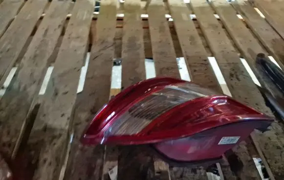 Mercedes-Benz C W204 Rear/tail lights 2048203564