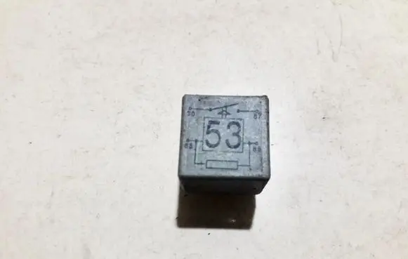 Volkswagen Golf IV Other relay 141951253b 20240072