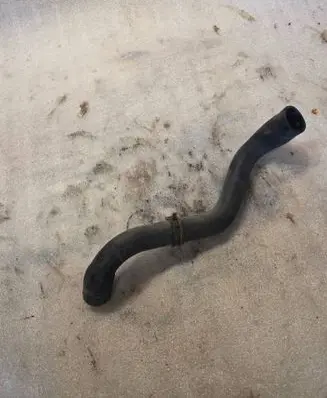 Volvo V50 Engine coolant pipe/hose 