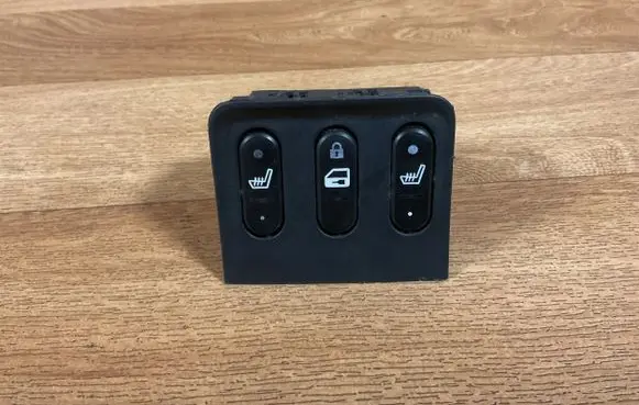 Nissan Primera Seat heating switch 