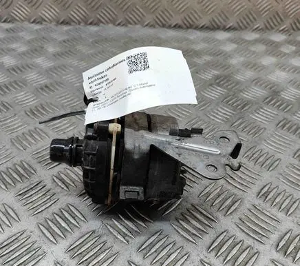 Mercedes-Benz C W205 Electric auxiliary coolant/water pump A2C39973900 A0005002300