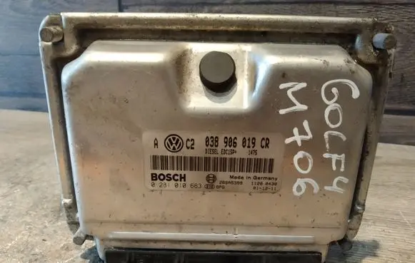 Volkswagen Golf IV Engine control unit/module 038906019CR 0281010663