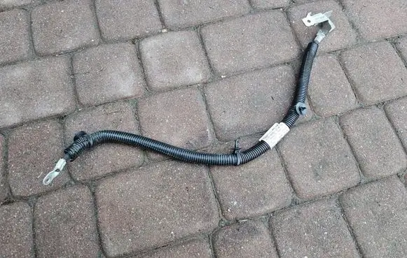 Renault Zoe Negative earth cable (battery) 240802684R