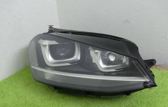 Volkswagen Golf VII Headlight/headlamp 5G1941032