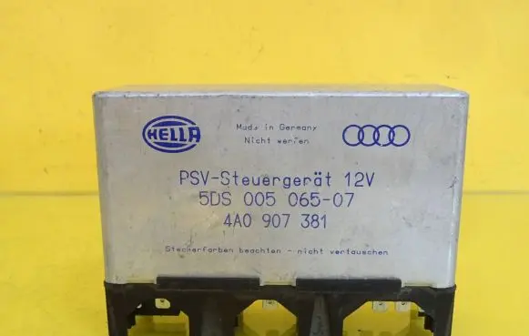 Audi A8 S8 D2 4D Seat control module 4A0907381 5DS005065-07