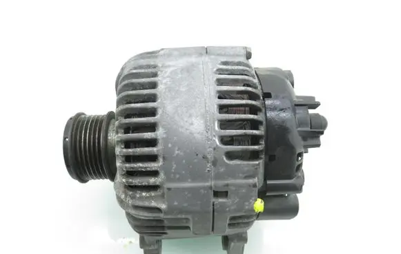 Volkswagen PASSAT B6 Generator/alternator 021903026L