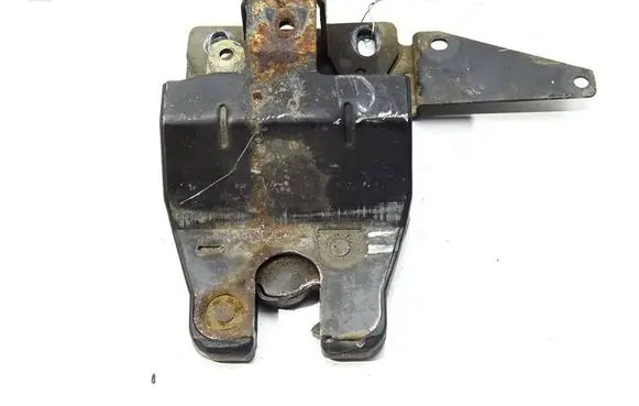BMW 5 E39 Tailgate exterior lock 8168892