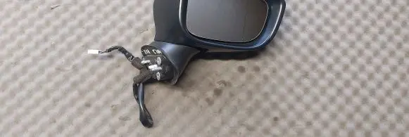 Mazda 3 III Front door electric wing mirror E4024228 E4024229