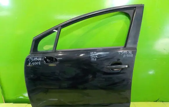 Peugeot 5008 Front door PRZOD