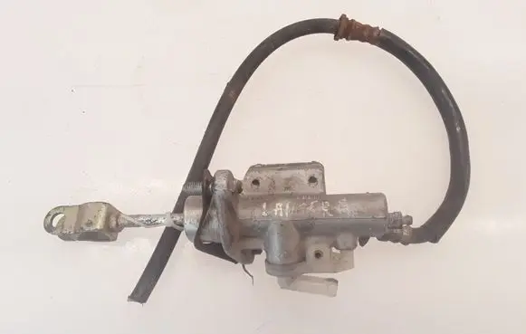 Mitsubishi Lancer Clutch master cylinder