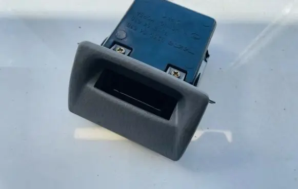 Mazda Premacy Car ashtray b25g64610 bj3d64610