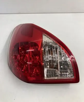 Toyota RAV 4 (XA30) Rear/tail lights