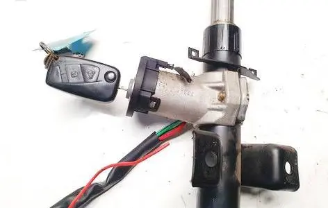Iveco Daily 30.8 - 9 Ignition lock 