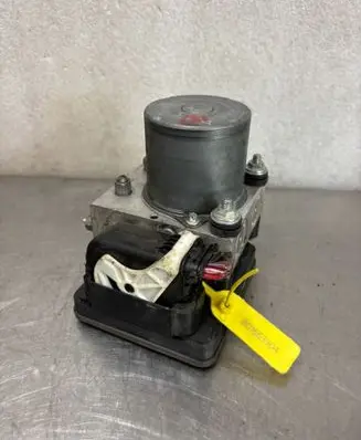 Renault Clio V Master brake cylinder