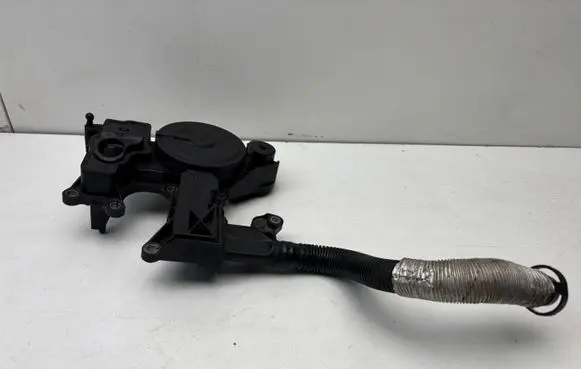 Skoda Superb B6 (3T) Oil breather separator 06H103226A 06H103495A