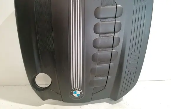 BMW 7 F01 F02 F03 F04 Engine cover (trim) 13717800575 11252010
