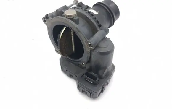 Mercedes-Benz B W246 W242 Throttle valve A6510900470