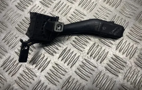 Skoda Octavia Mk2 (1Z) Wiper control stalk 1K0953519J 01203516 20351600119405