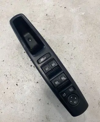 Renault Fluence Electric window control switch 809610016R 227806R