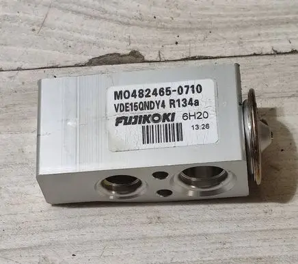 Dacia Jogger Air conditioning (A/C) expansion valve M04824650710 M0482465