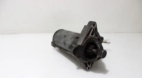 Renault Laguna III Starter motor TS22E8