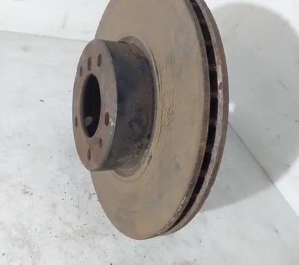 BMW 5 E39 Front brake disc