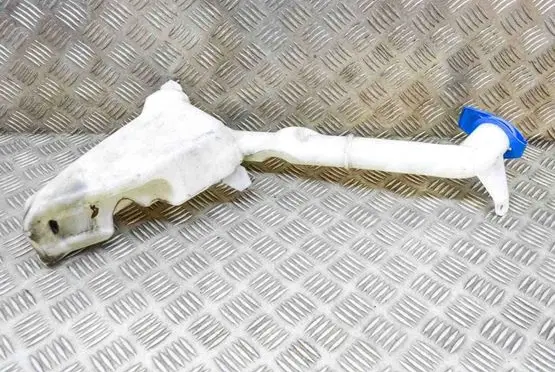 Windshield washer fluid reservoir/tank