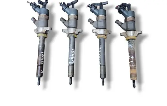 Fuel injector