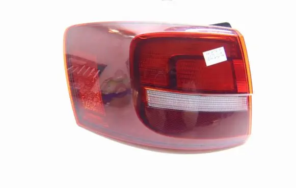 Volkswagen Jetta VI Rear/tail lights