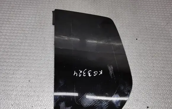Mazda 2 Rear side window