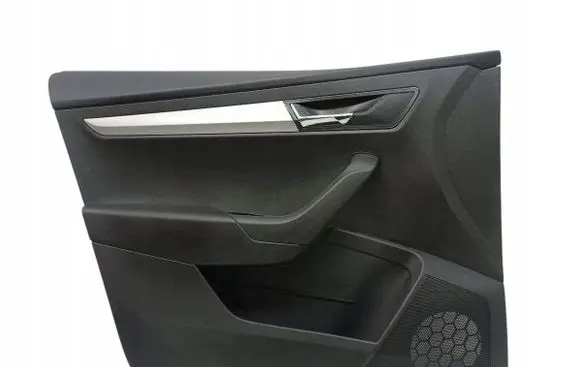 Skoda Karoq Front door card panel trim