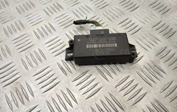 Renault Kangoo II Parking PDC control unit/module 259903137R