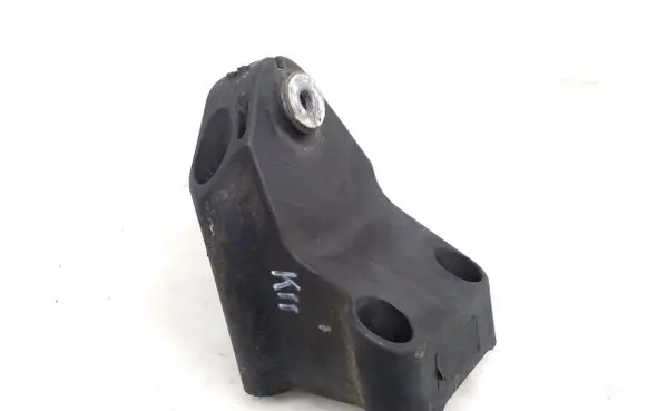 Mercedes-Benz E W213 Engine mounting bracket A6542232200