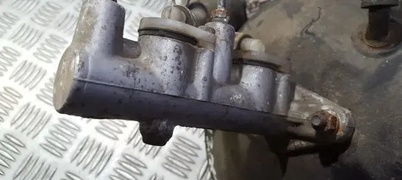 Mitsubishi Galant Master brake cylinder