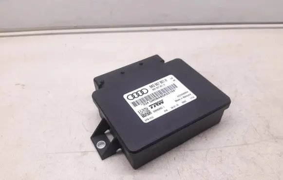 Audi A5 8T 8F Hand brake control module 8K0907801H 32620205C A2C53369554