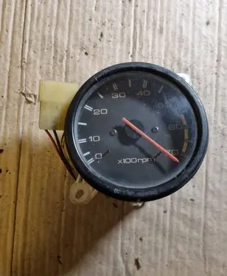 Isuzu Trooper Speedometer (instrument cluster) 94367593