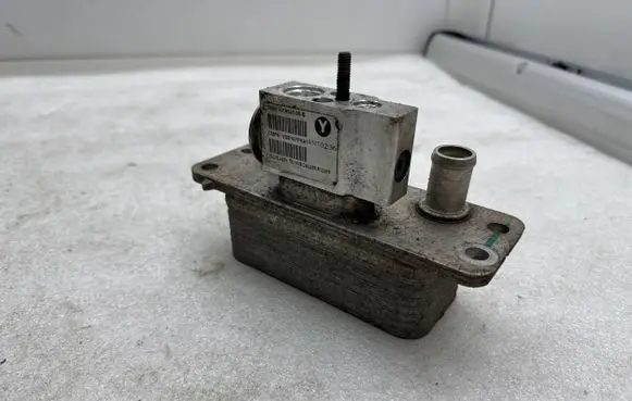 Tesla Model S Air conditioning (A/C) air dryer 101954100B R1234YF 102117900A