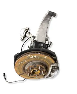 Nissan 370Z Front wheel hub spindle knuckle 