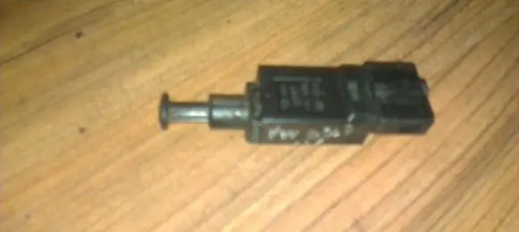 Clutch pedal sensor