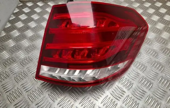 Mercedes-Benz E W212 Rear/tail lights A2129061803