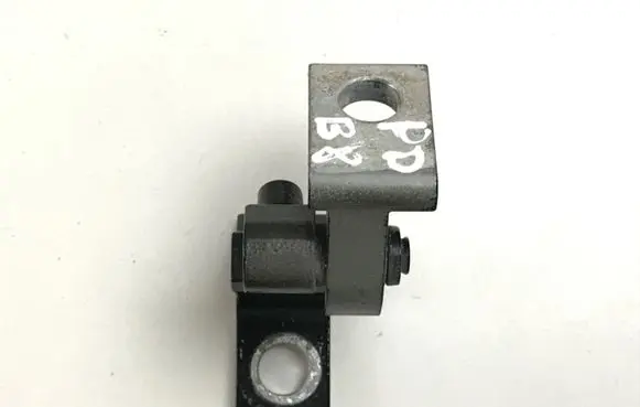 Audi A4 S4 B8 8K Front door upper hinge 8K0831402B