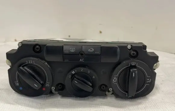 Volkswagen Caddy Climate control unit