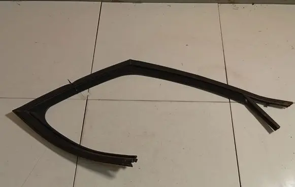Citroen C4 Grand Picasso Rubber seal rear door 9654065980